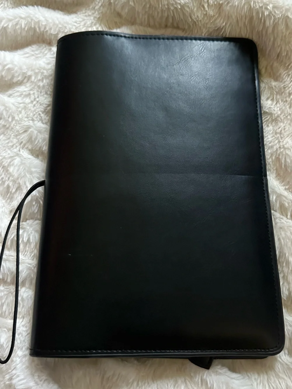 A5 Black PU leather cover.